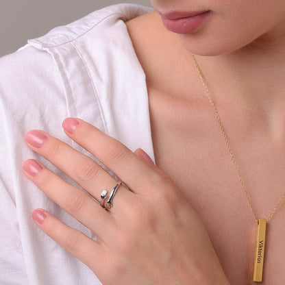 The Hug Ring